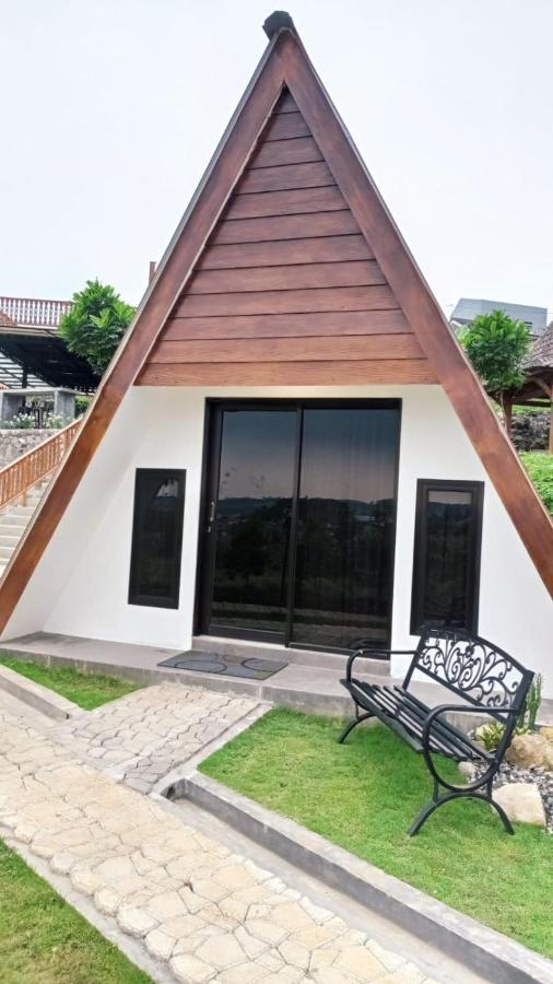 Joglo Kumpul Resort Cangkiran Exterior foto